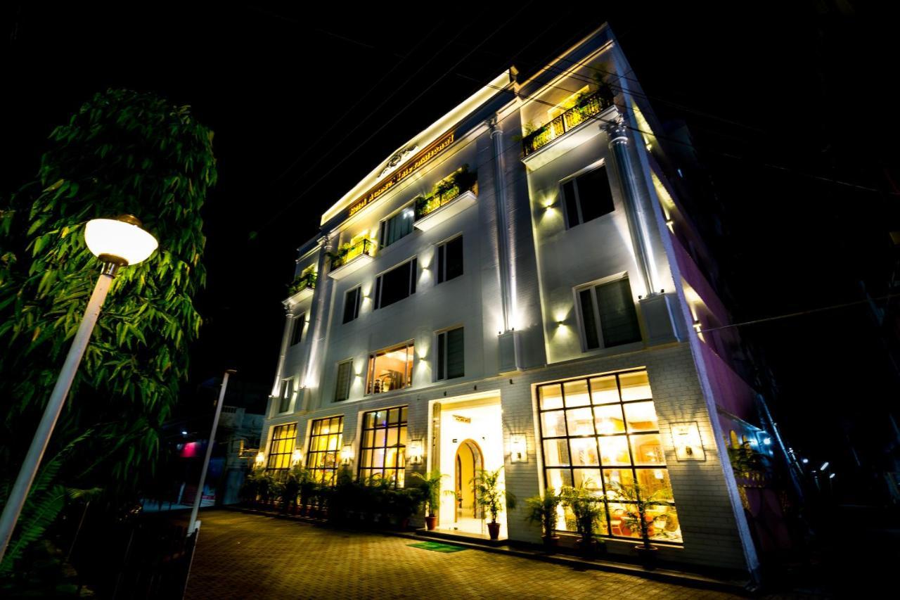 Hotel Asansol International Экстерьер фото