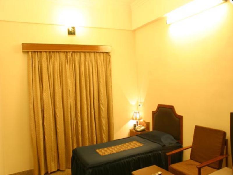 Hotel Asansol International Экстерьер фото