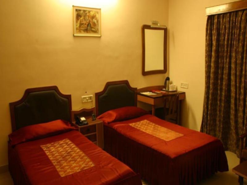 Hotel Asansol International Экстерьер фото