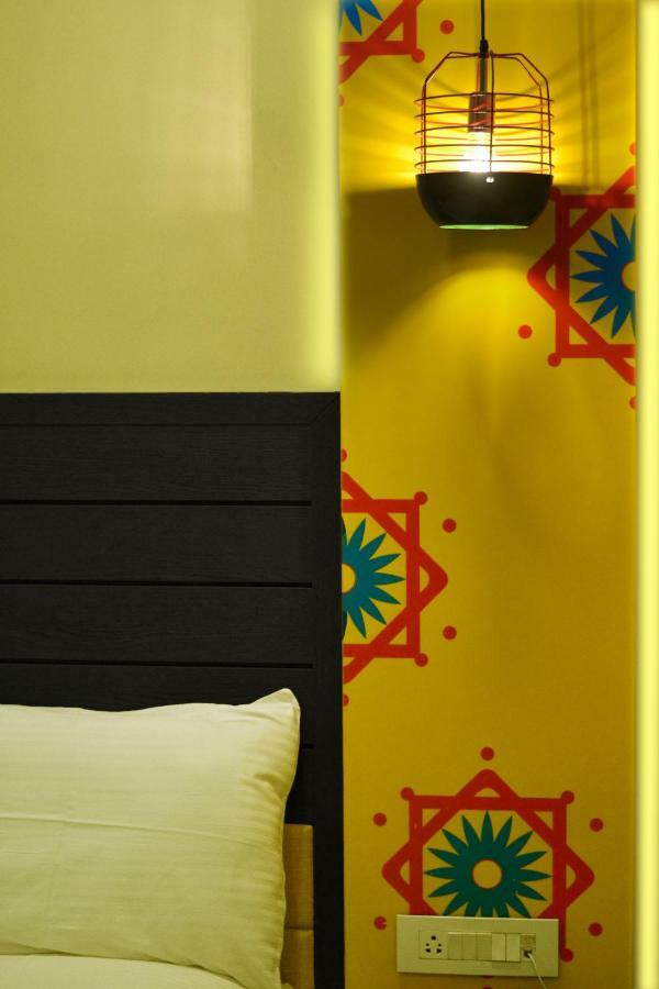 Hotel Asansol International Экстерьер фото