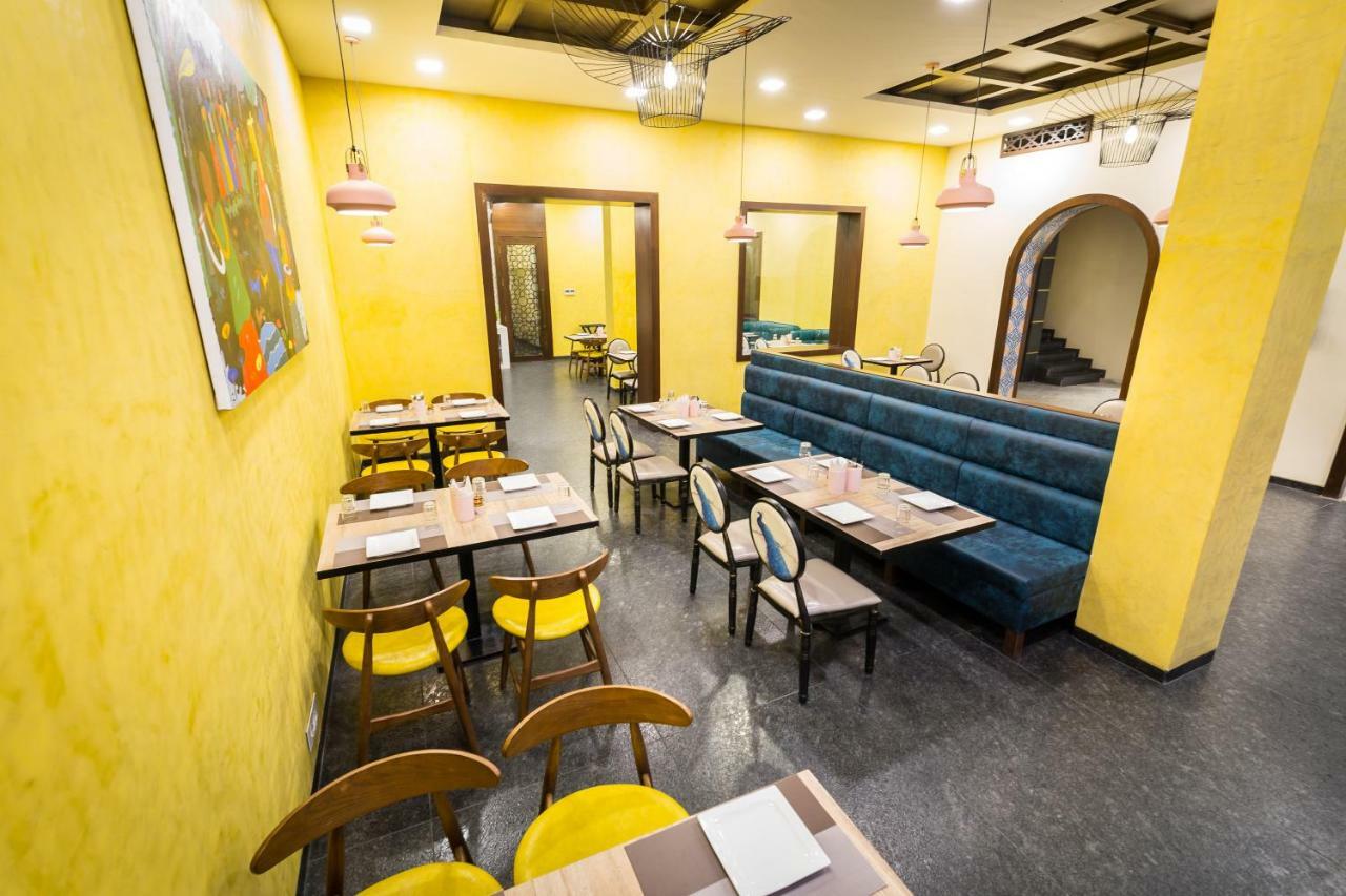 Hotel Asansol International Экстерьер фото